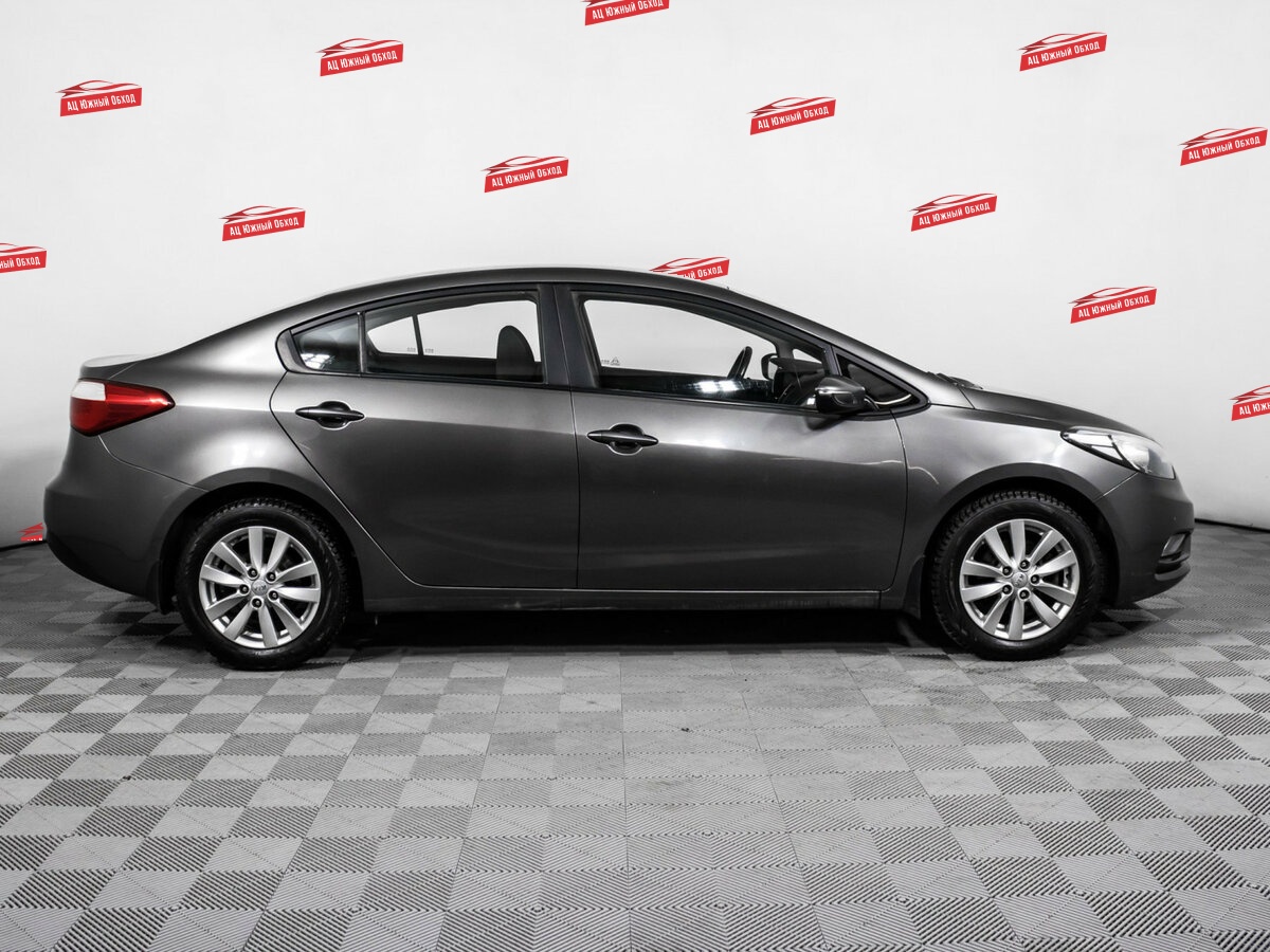 Купить Kia Cerato с пробегом. Фото: #3