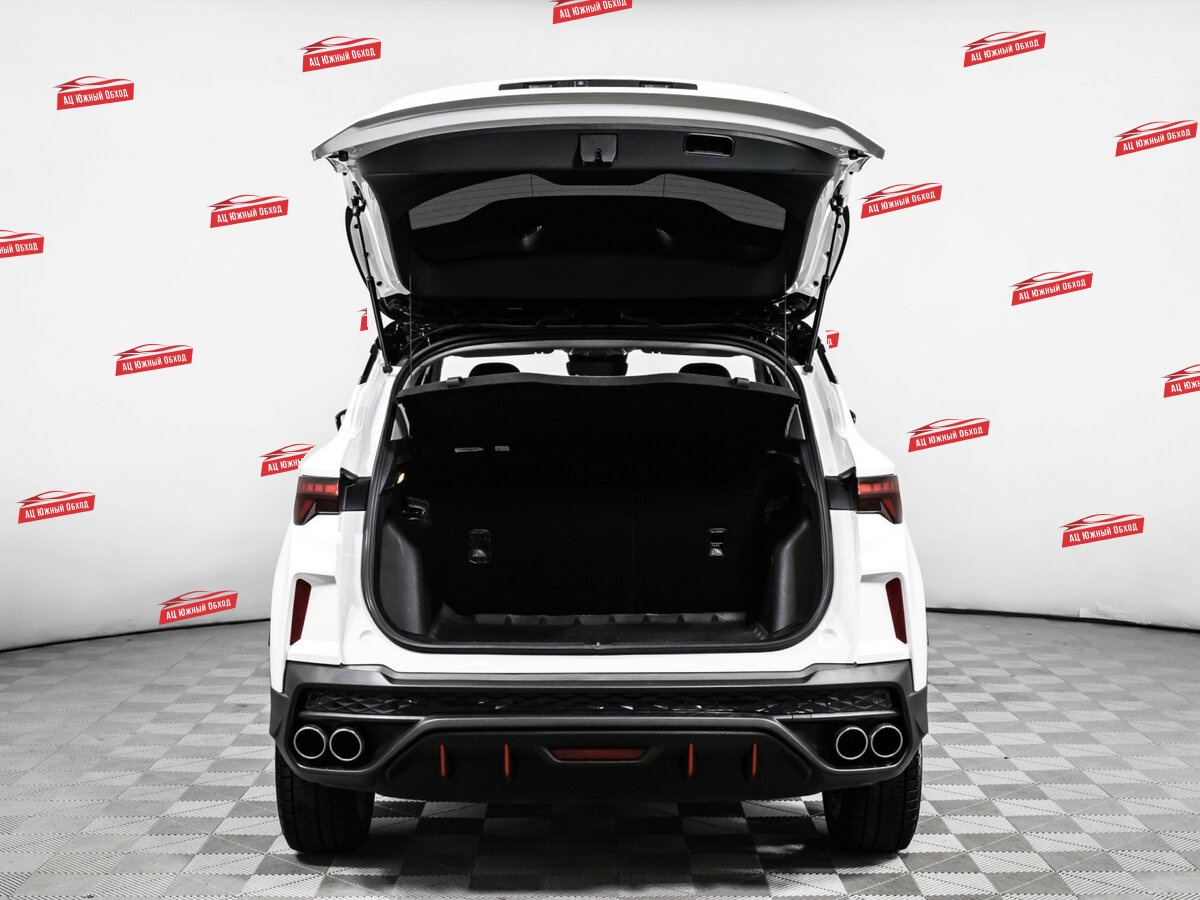 Купить Geely Coolray с пробегом. Фото: #11