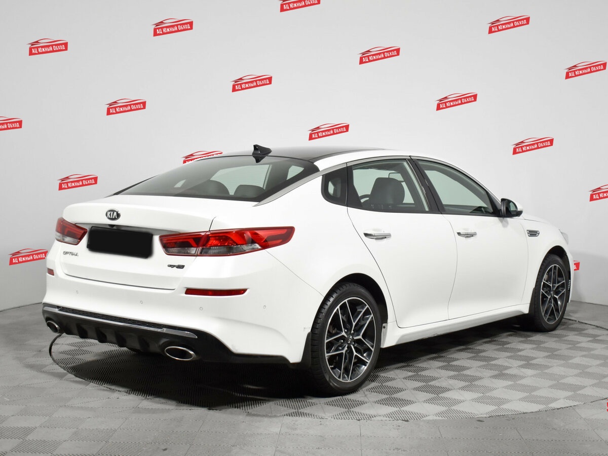 Купить Kia Optima с пробегом. Фото: #3