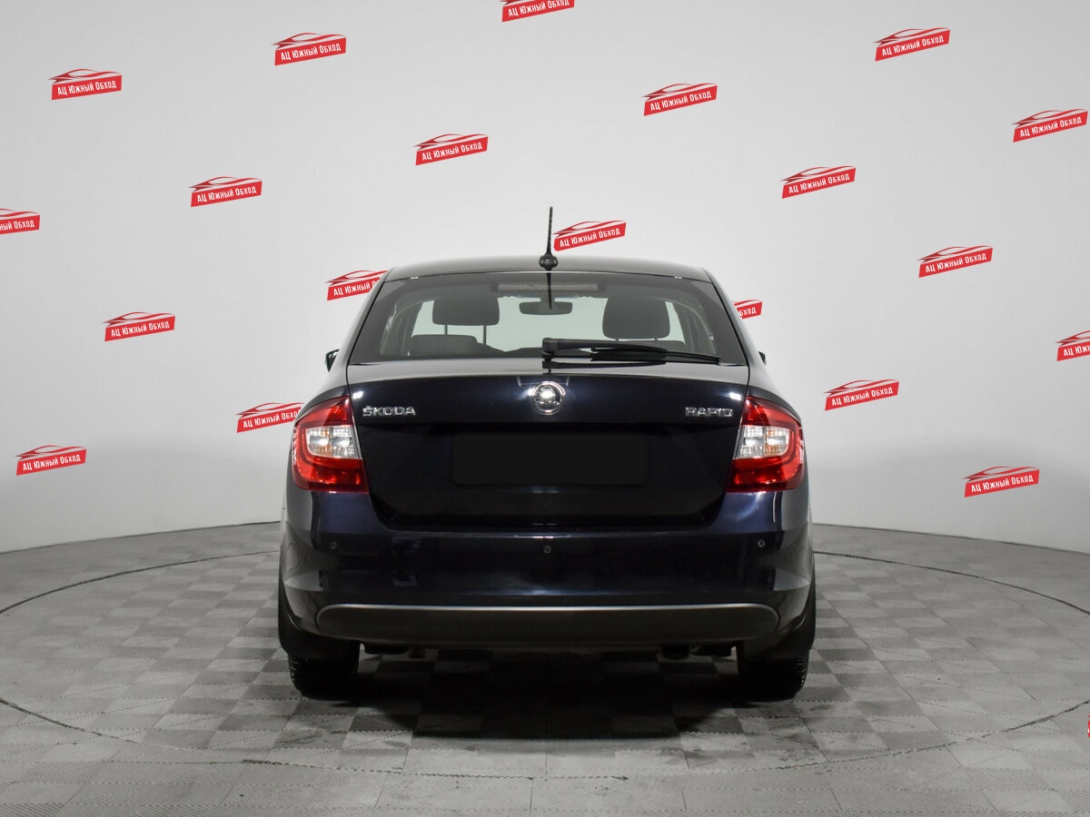 Купить Skoda Rapid с пробегом. Фото: #5