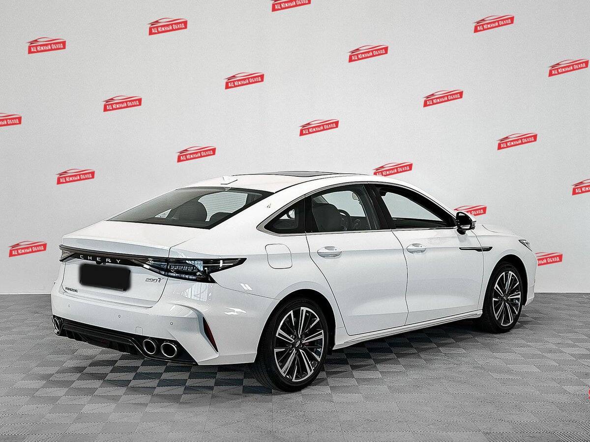 Купить Chery Arrizo 8 с пробегом. Фото: #1