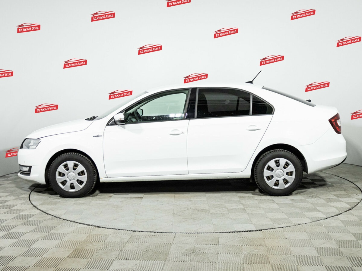 Купить Skoda Rapid с пробегом. Фото: #7