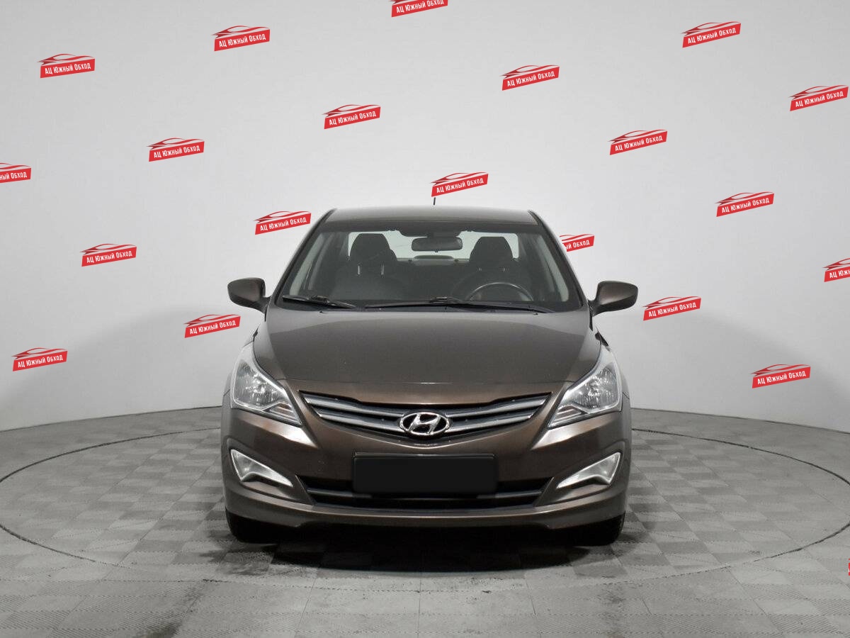 Купить Hyundai Solaris с пробегом. Фото: #1