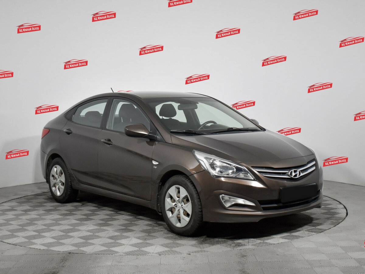 Купить Hyundai Solaris с пробегом. Фото: #2