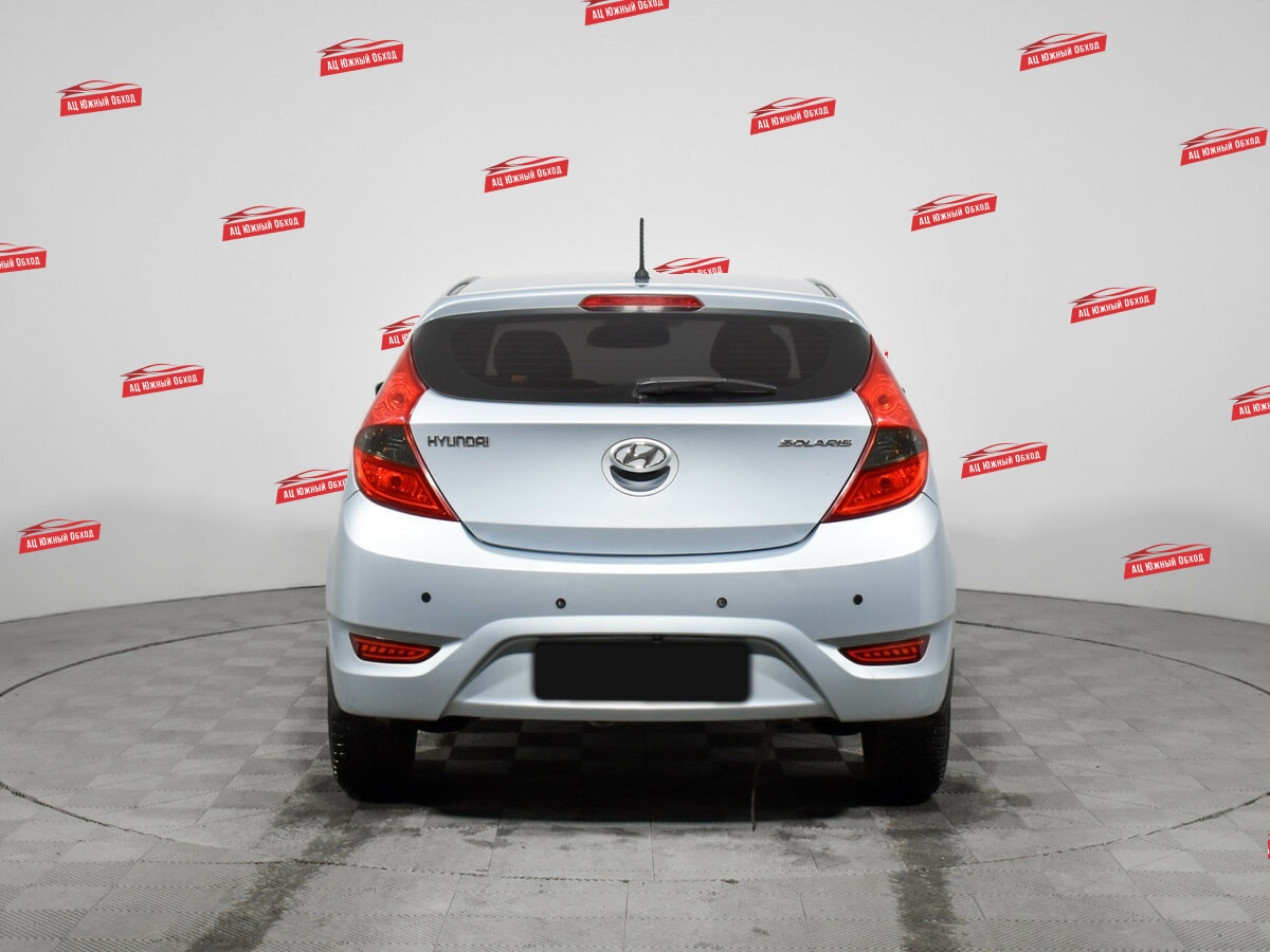 Купить Hyundai Solaris с пробегом. Фото: #5