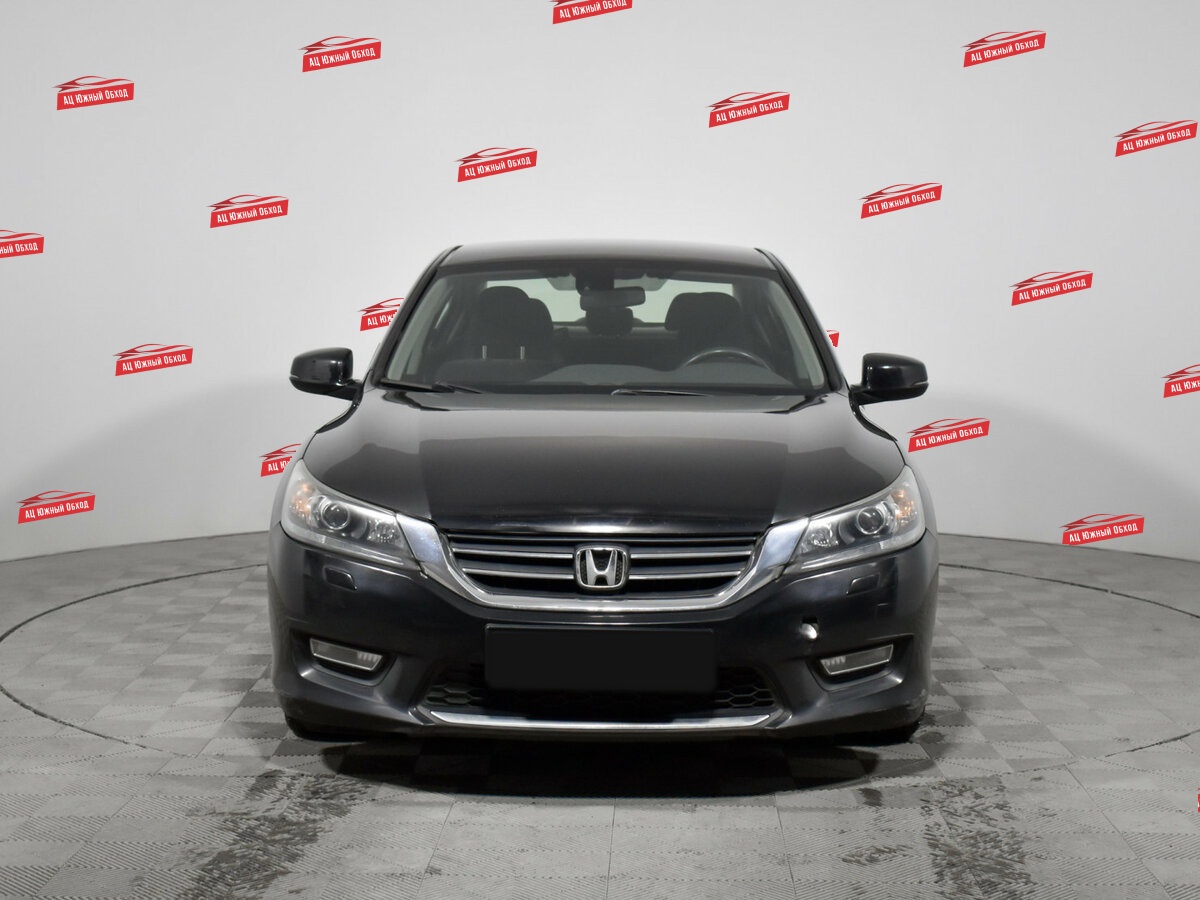 Купить Honda Accord с пробегом. Фото: #1