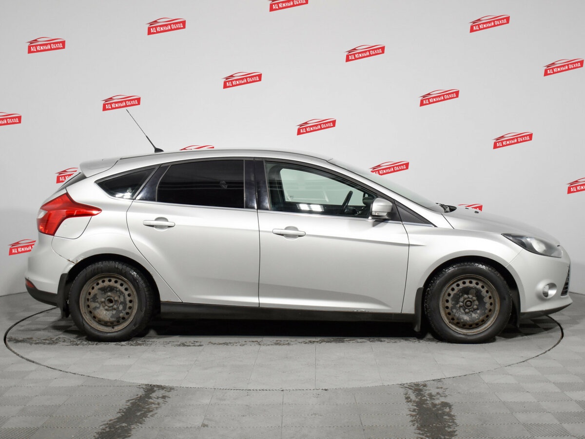 Купить Ford Focus с пробегом. Фото: #4