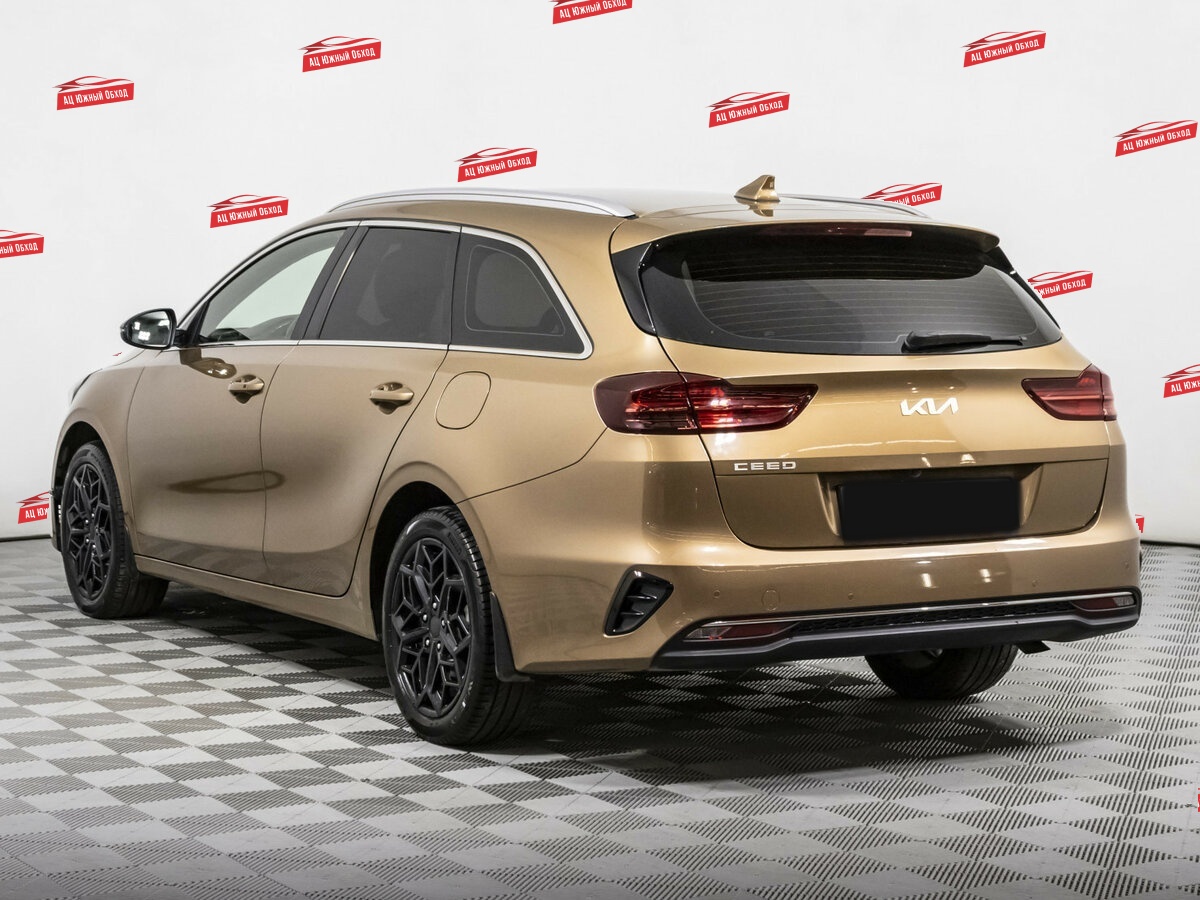 Купить Kia Ceed с пробегом. Фото: #5