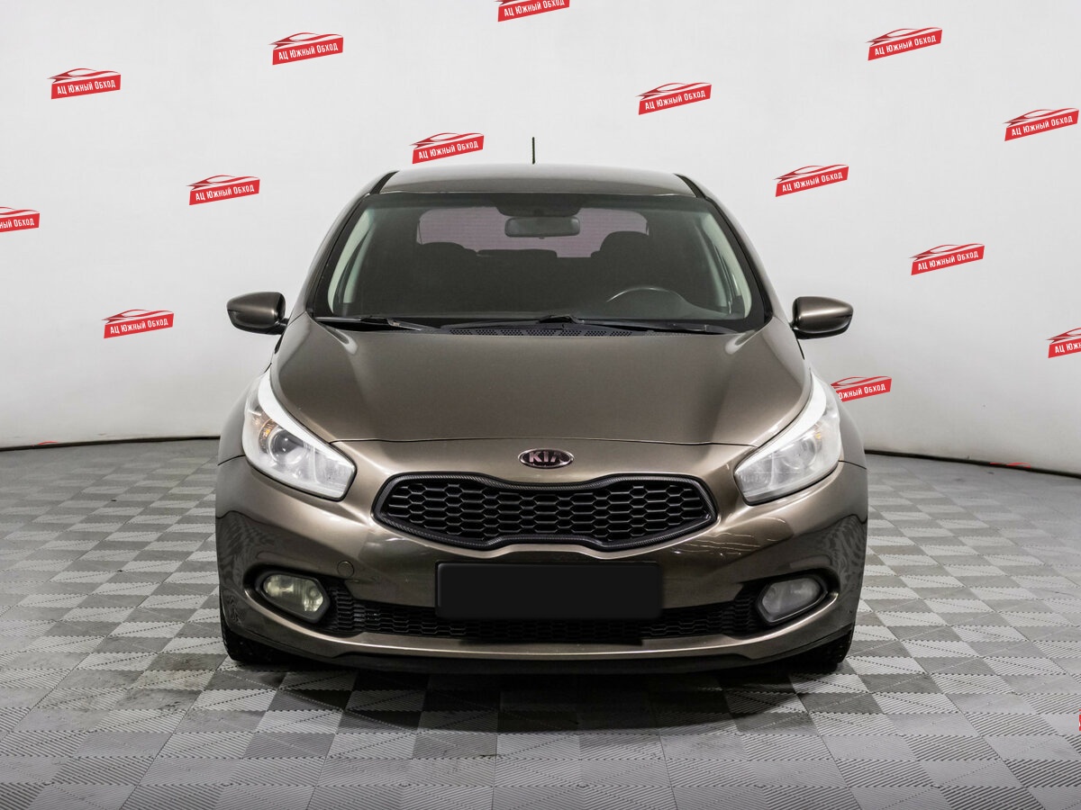 Купить Kia Ceed с пробегом. Фото: #1