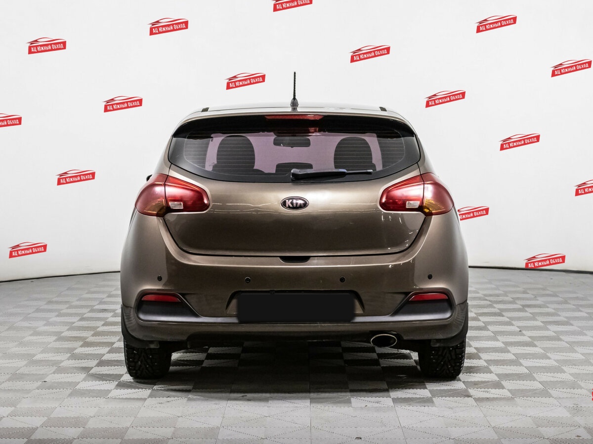 Купить Kia Ceed с пробегом. Фото: #5