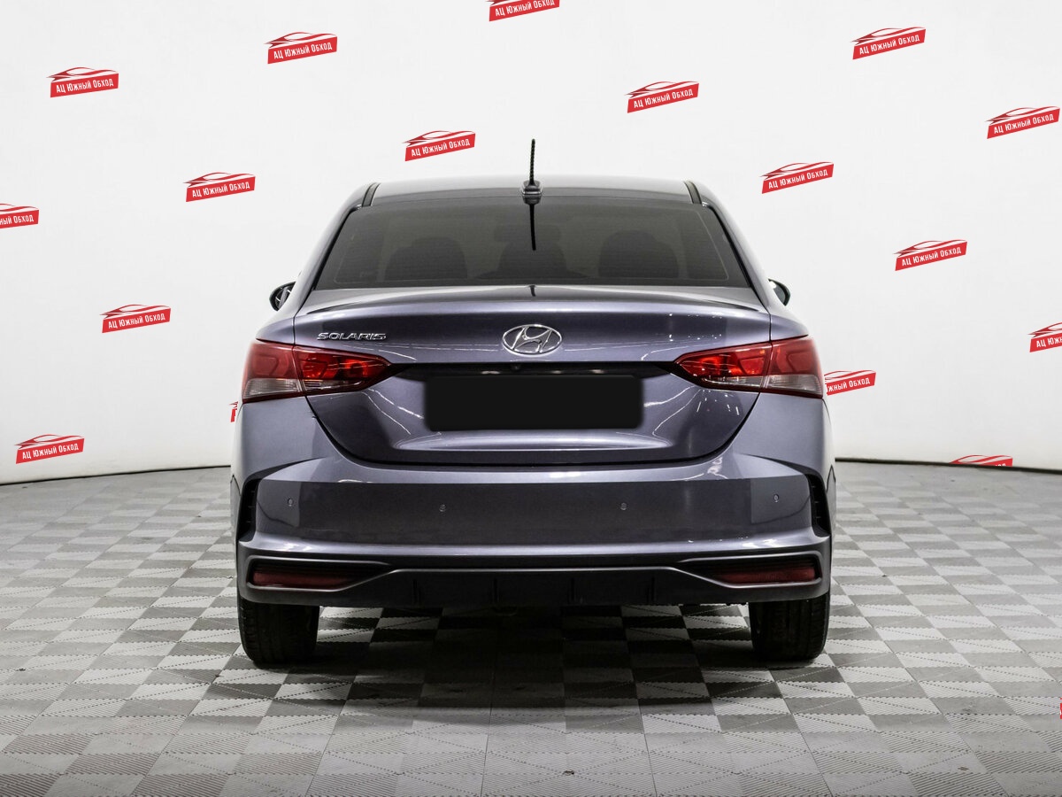 Купить Hyundai Solaris с пробегом. Фото: #4
