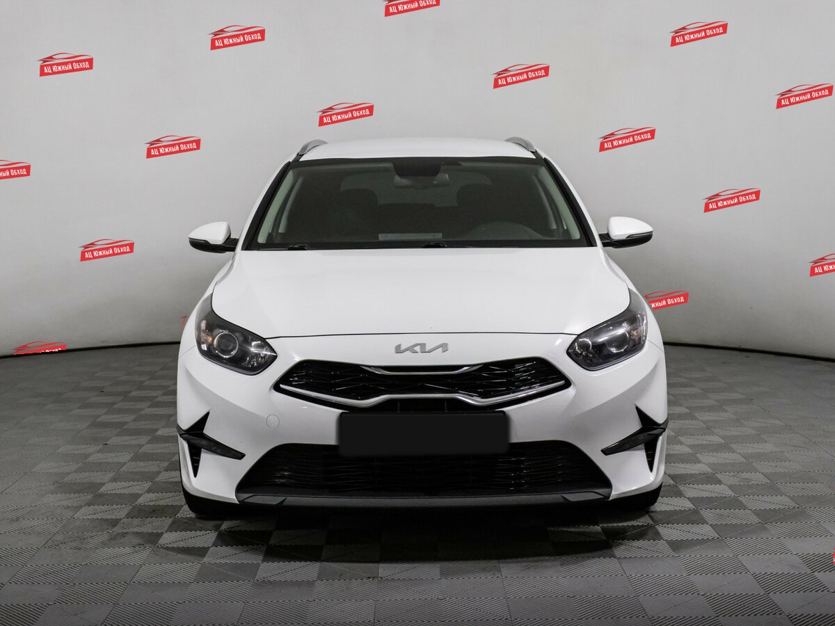 Купить Kia Ceed с пробегом. Фото: #1
