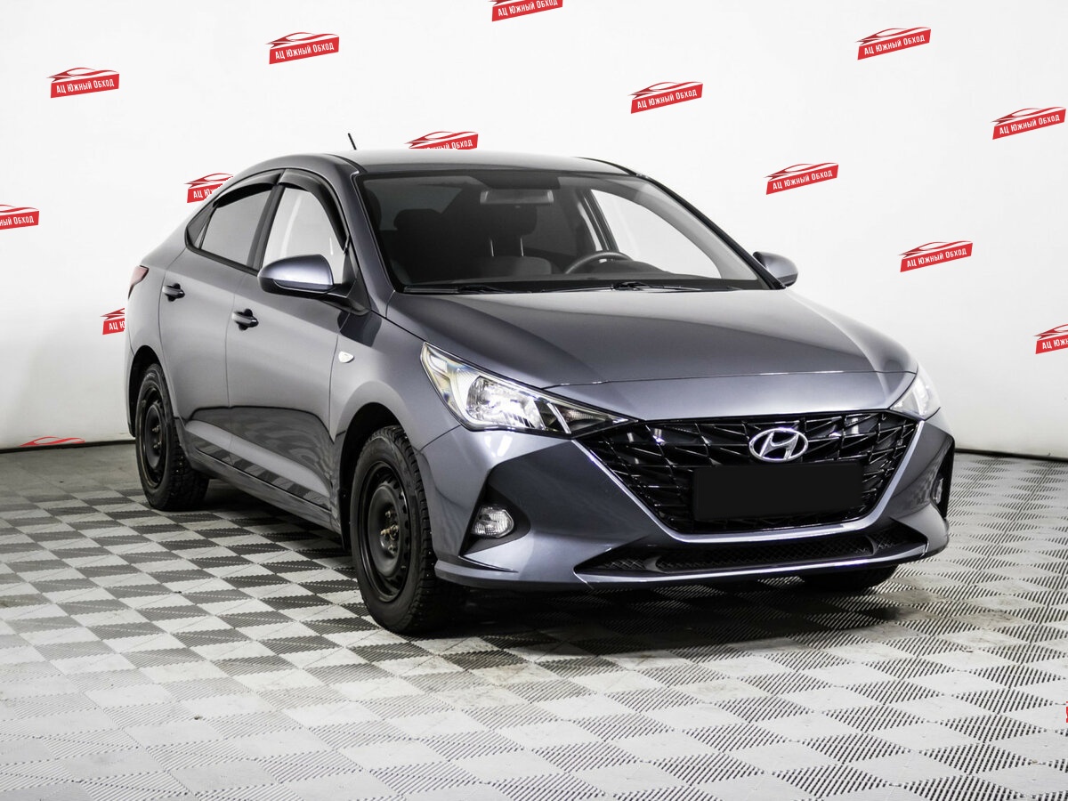 Купить Solaris HS с пробегом. Фото: #2