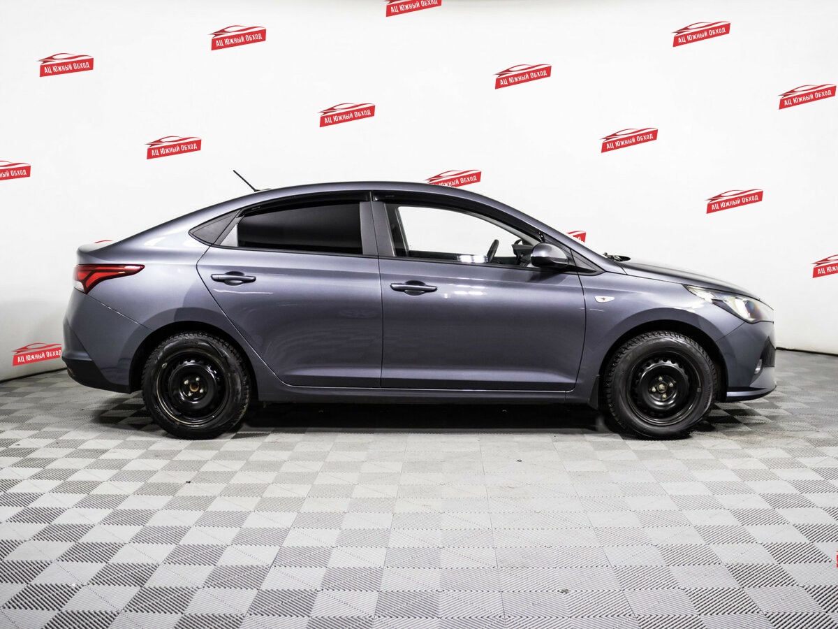 Купить Solaris HS с пробегом. Фото: #3