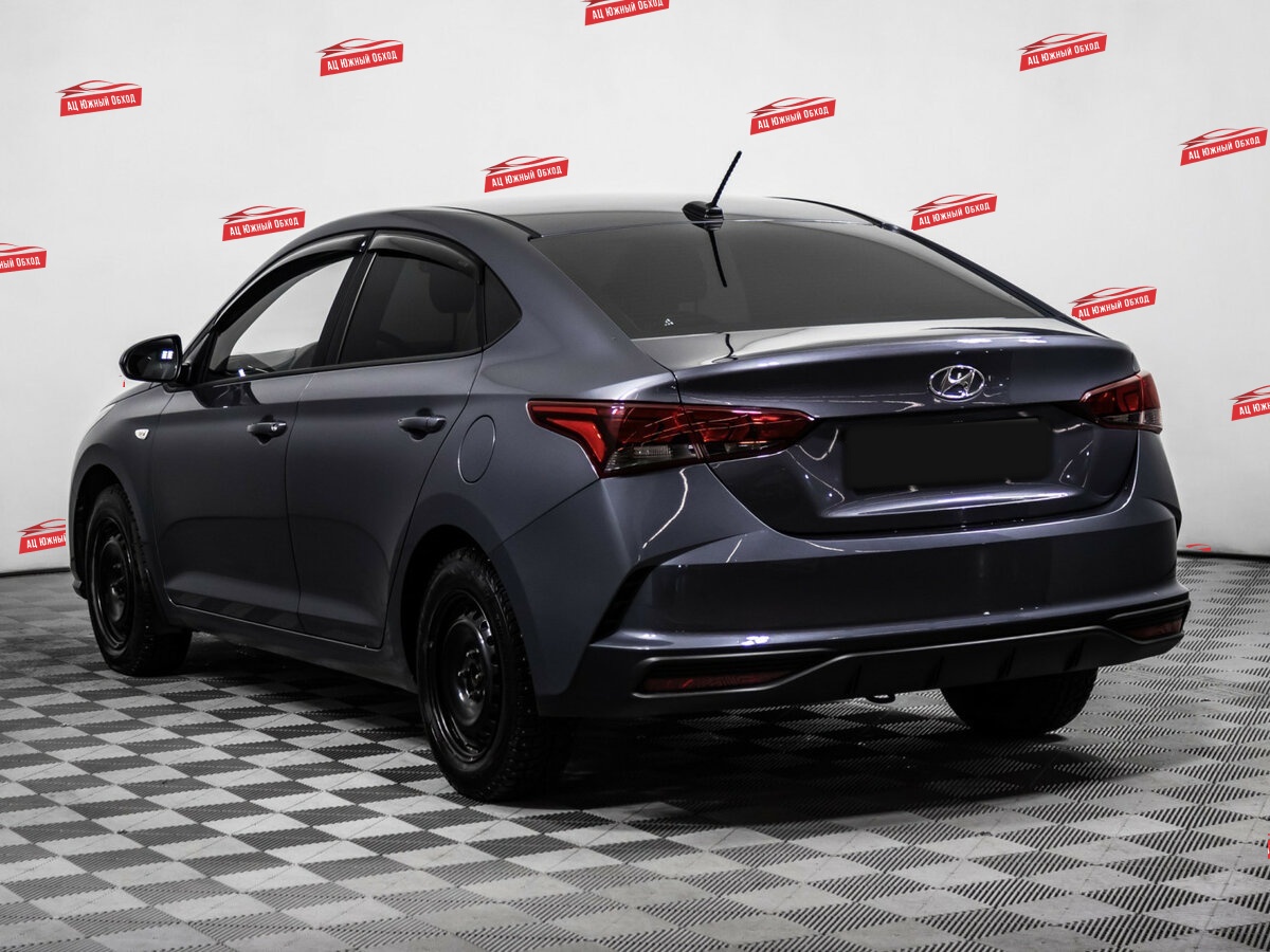 Купить Solaris HS с пробегом. Фото: #6