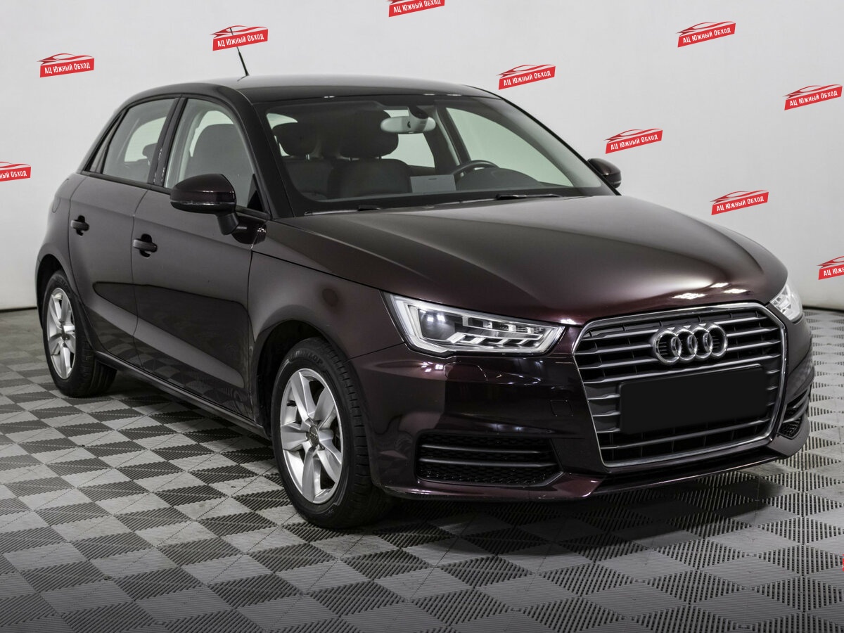 Купить Audi A1 с пробегом. Фото: #2