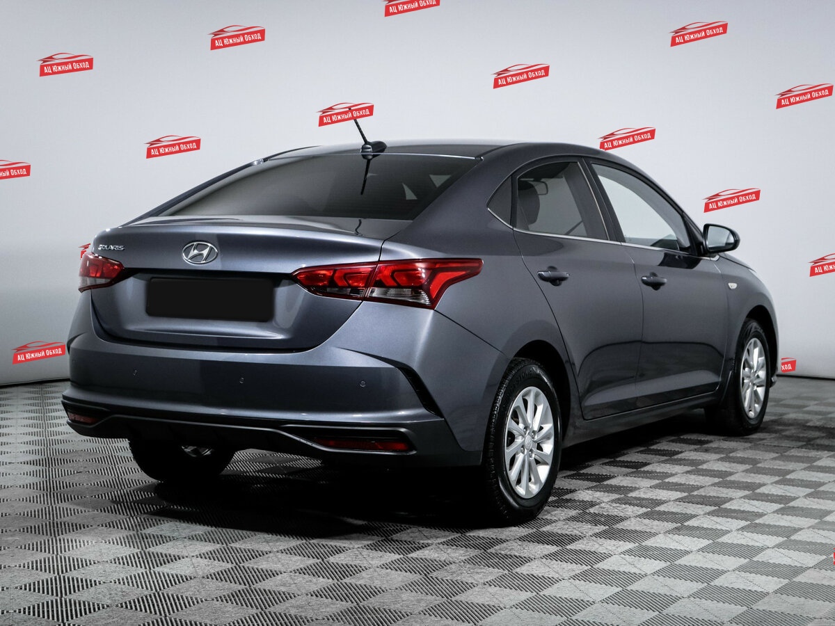 Купить Hyundai Solaris с пробегом. Фото: #3