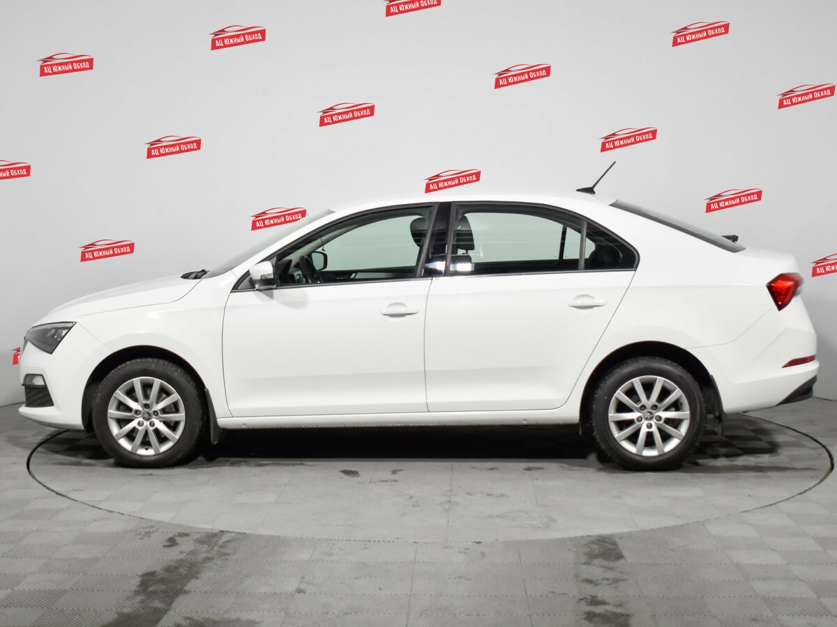 Купить Skoda Rapid с пробегом. Фото: #7