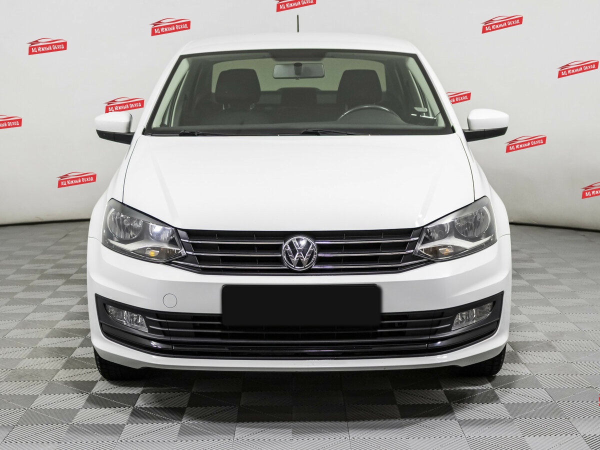 Купить Volkswagen Polo с пробегом. Фото: #1