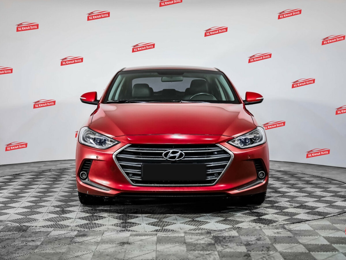 Купить Hyundai Elantra с пробегом. Фото: #1