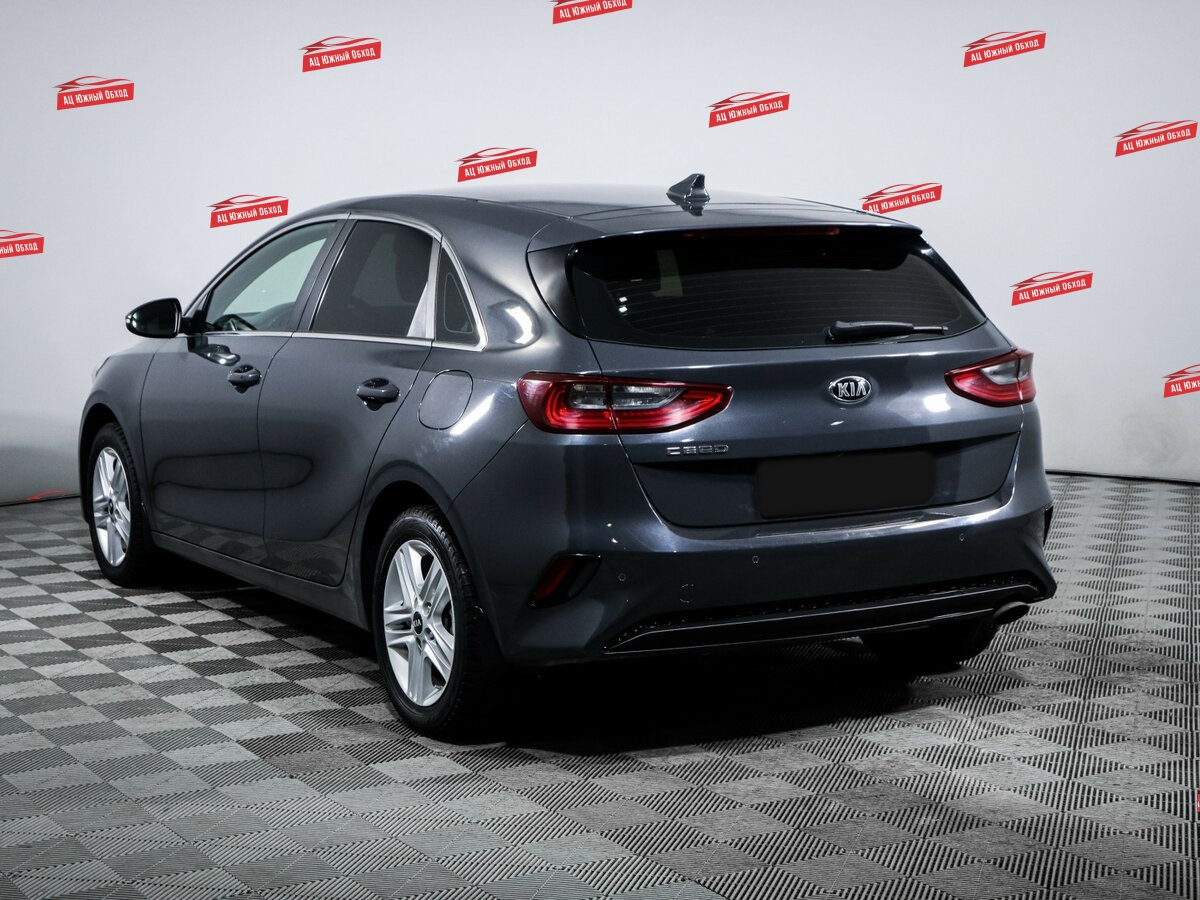 Купить Kia Ceed с пробегом. Фото: #4