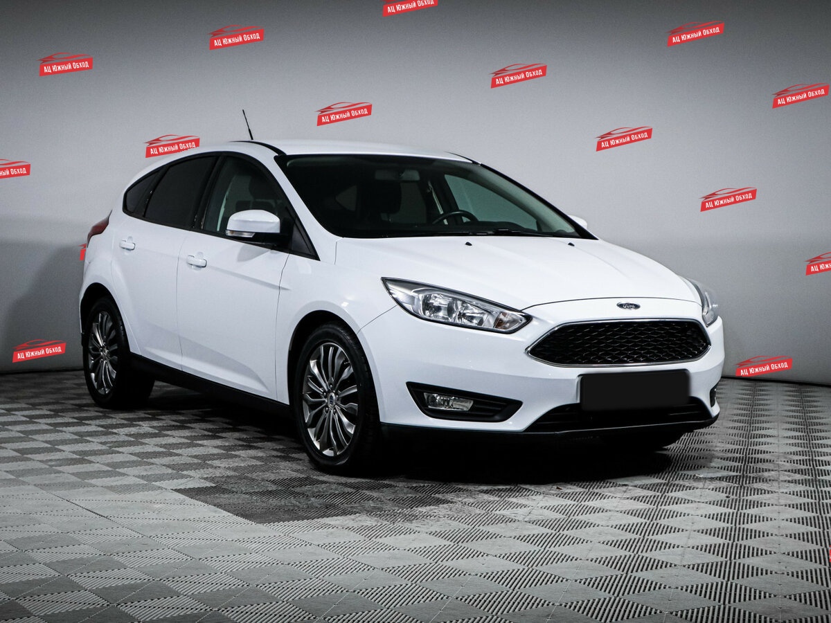 Купить Ford Focus с пробегом. Фото: #2