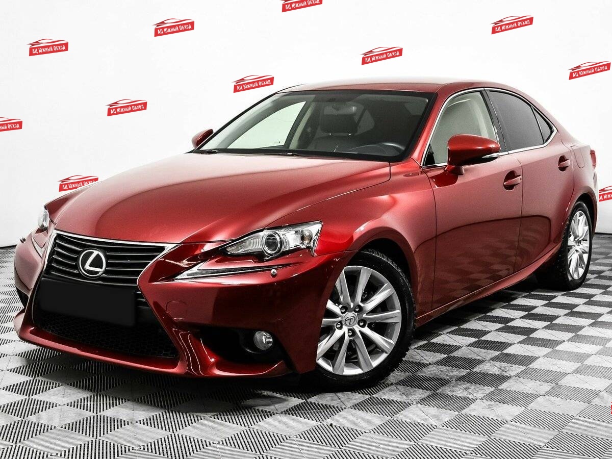 Lexus IS