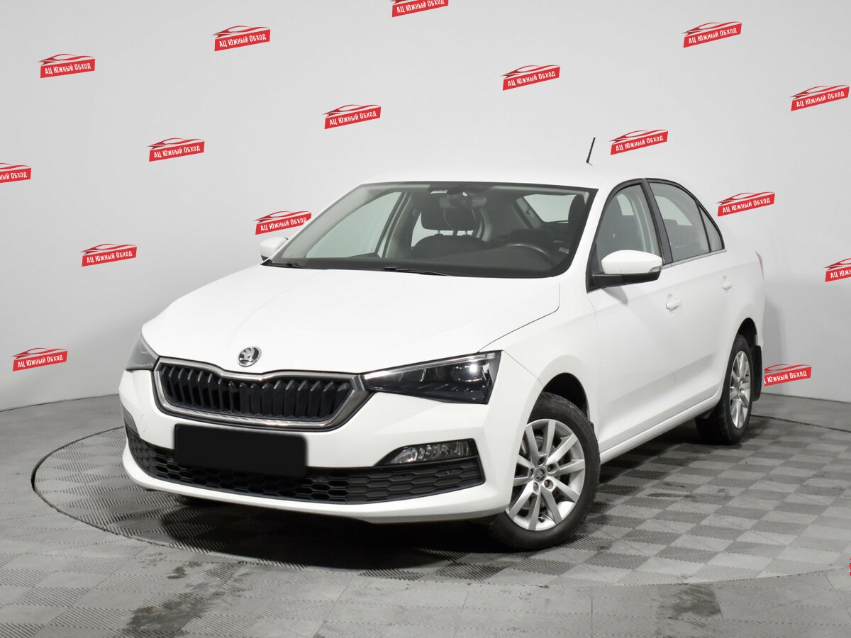 Купить Skoda Rapid с пробегом. Фото: #0
