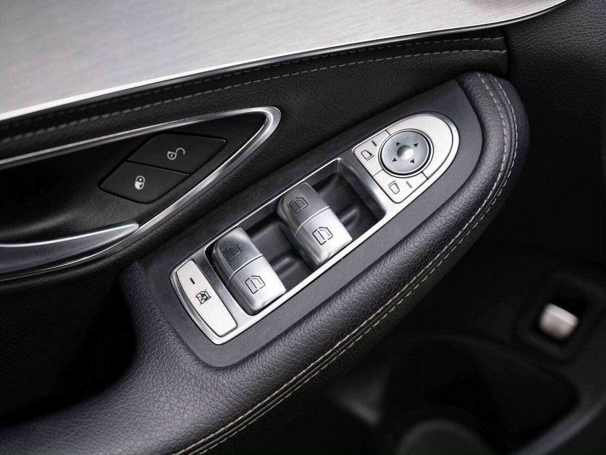 Купить Mercedes-Benz C-Класс с пробегом. Фото: #17