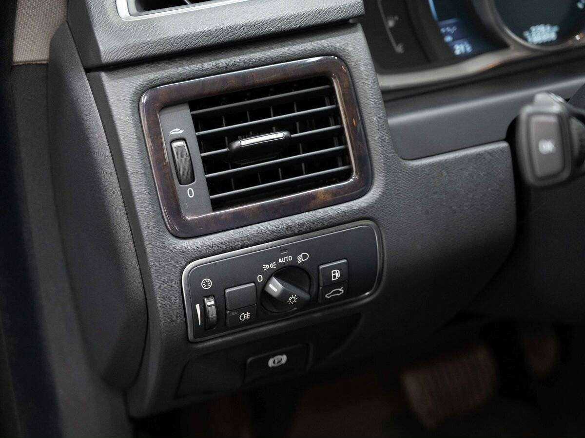 Купить Volvo S80 с пробегом. Фото: #13
