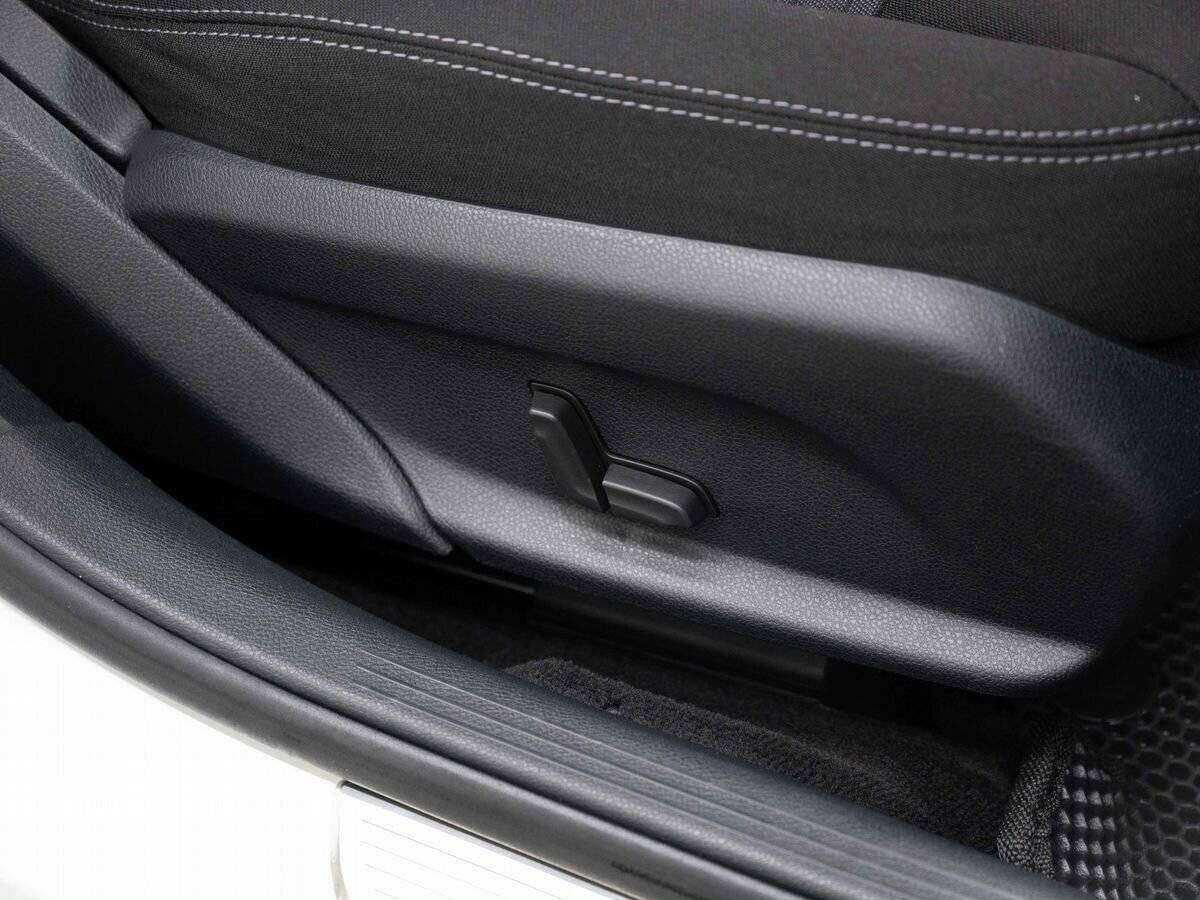 Купить Mercedes-Benz C-Класс с пробегом. Фото: #12