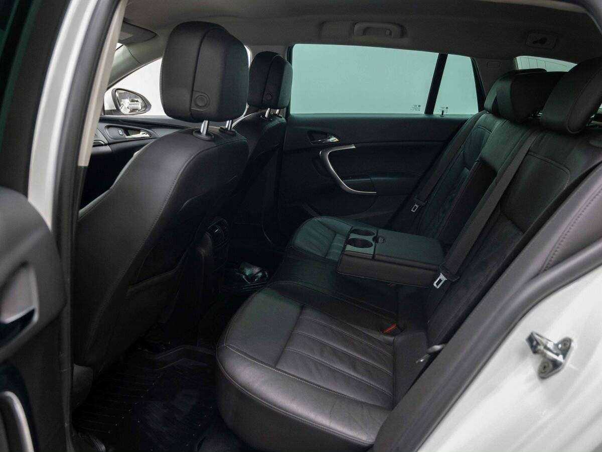 Купить Opel Insignia с пробегом. Фото: #11