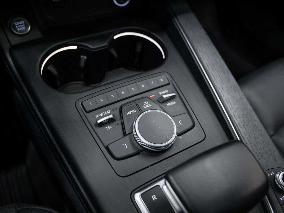 Купить Audi A4 с пробегом. Фото: #22