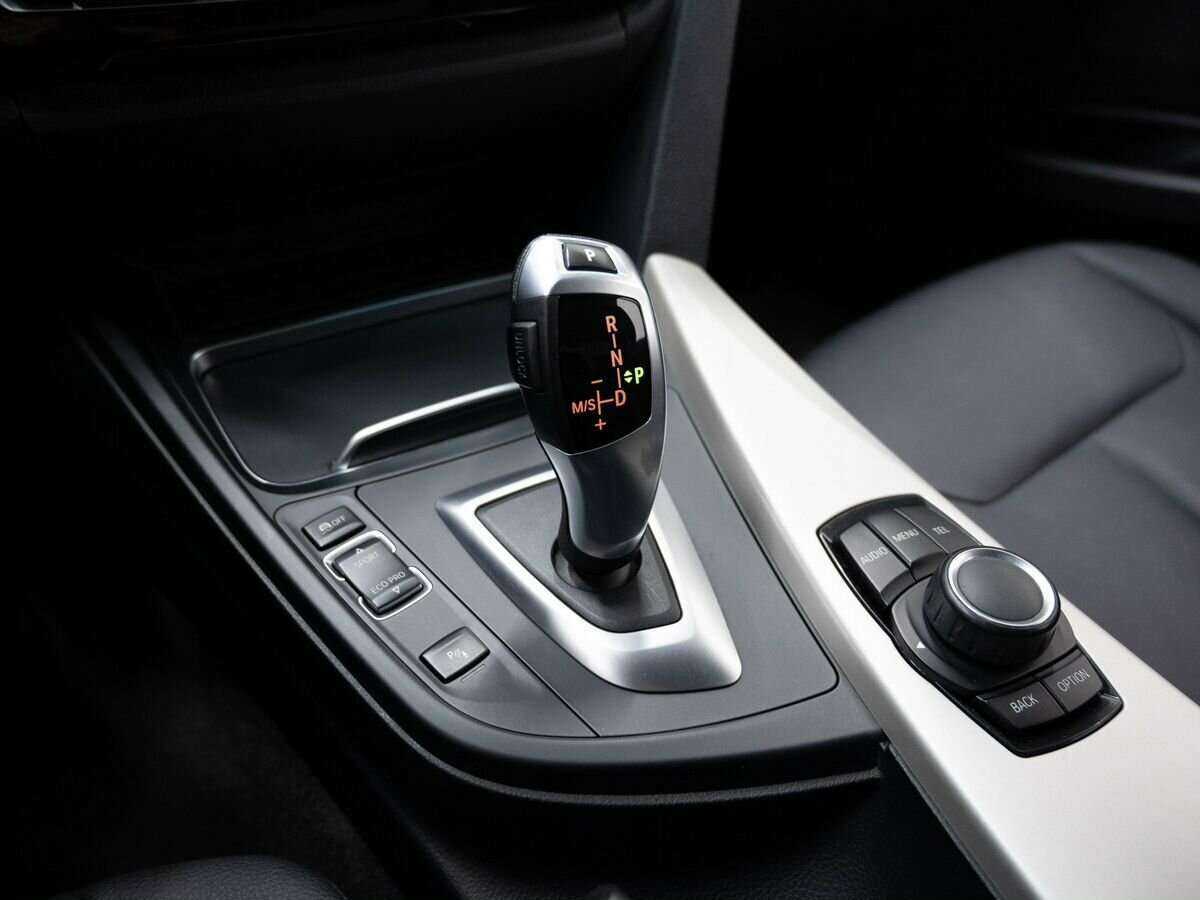 Купить BMW 3 серии с пробегом. Фото: #16