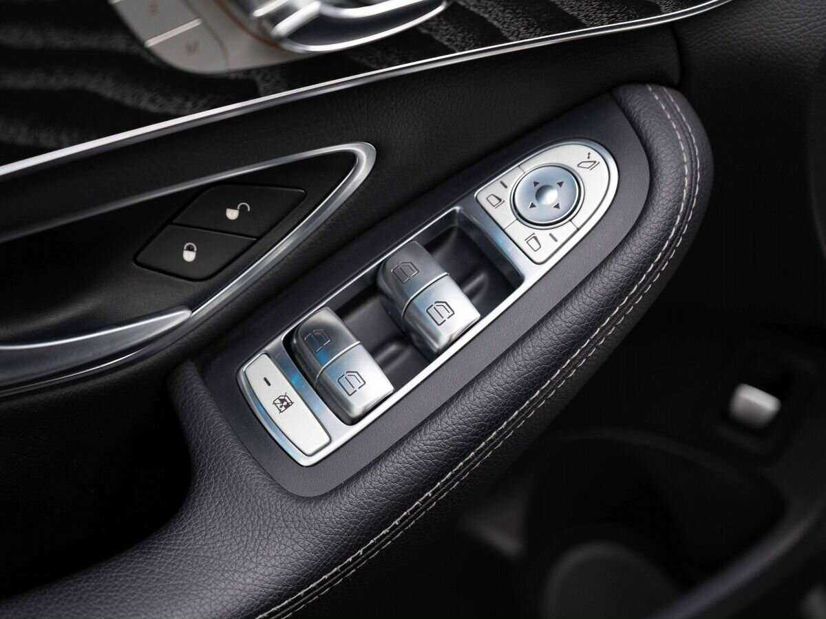 Купить Mercedes-Benz C-Класс с пробегом. Фото: #16