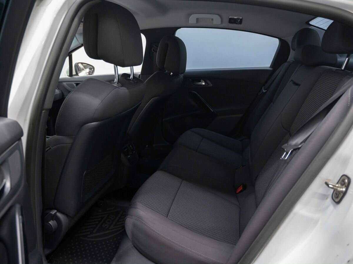 Купить Peugeot 508 с пробегом. Фото: #8