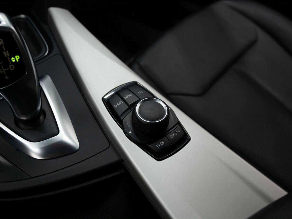 Купить BMW 3 серии с пробегом. Фото: #18