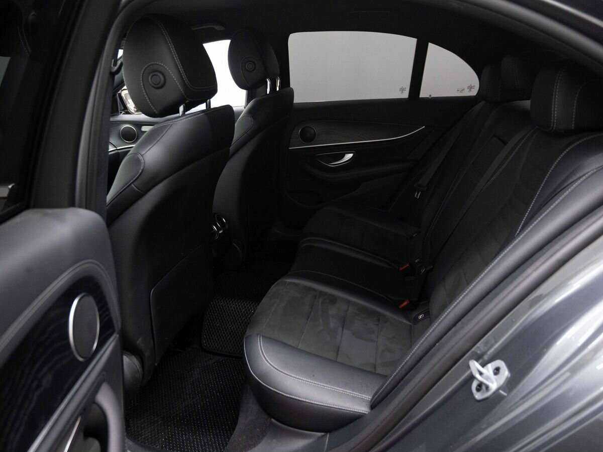 Купить Mercedes-Benz E-Класс с пробегом. Фото: #9