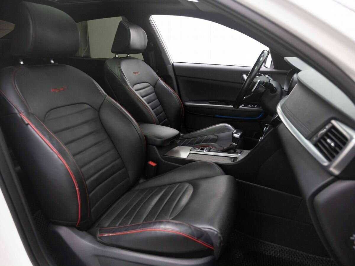 Купить Kia Optima с пробегом. Фото: #9