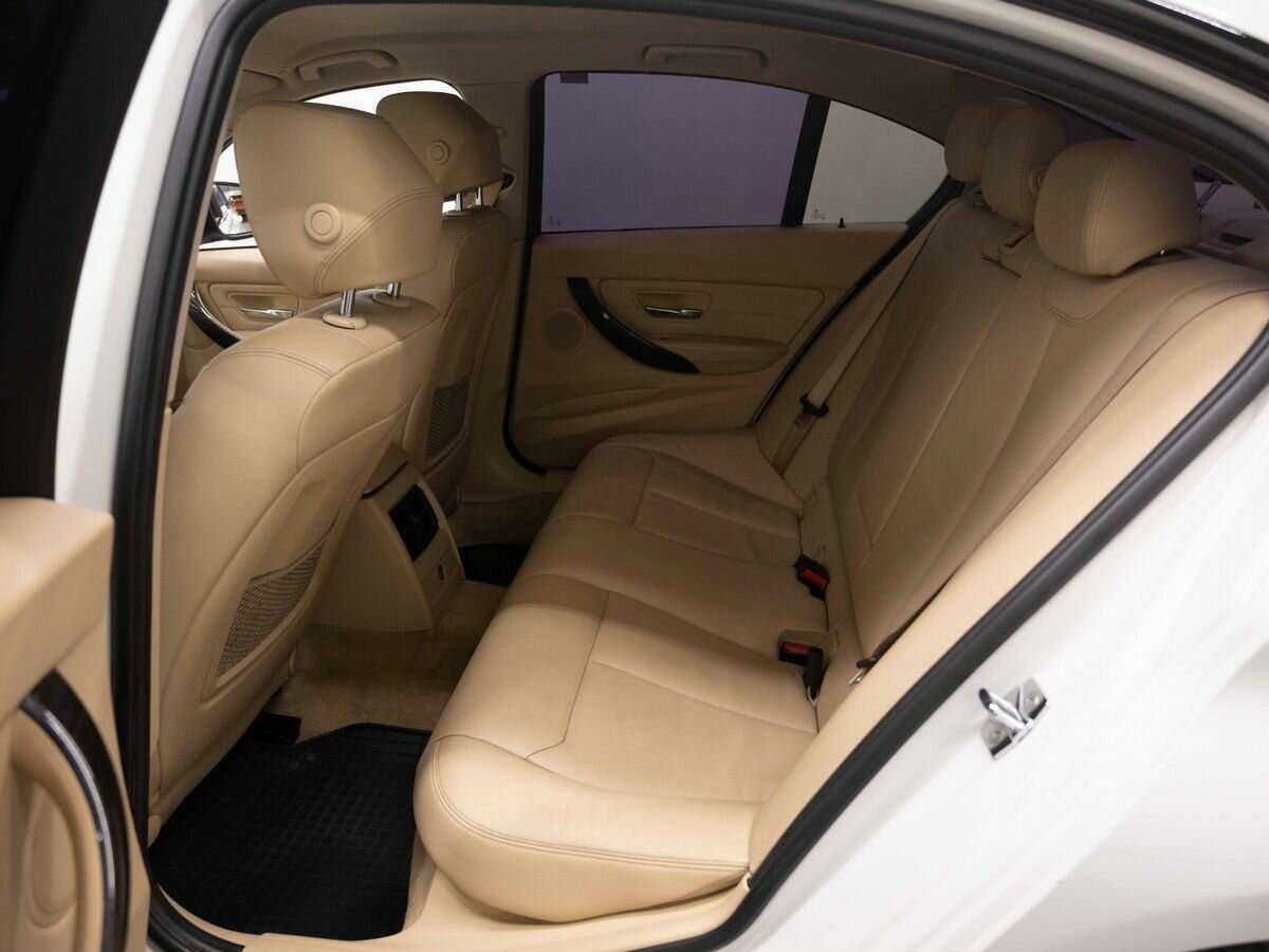 Купить BMW 3 серии с пробегом. Фото: #8