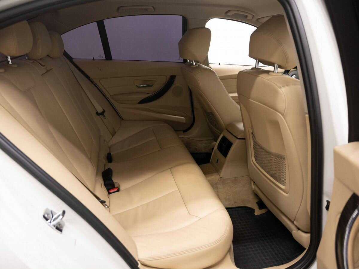 Купить BMW 3 серии с пробегом. Фото: #9