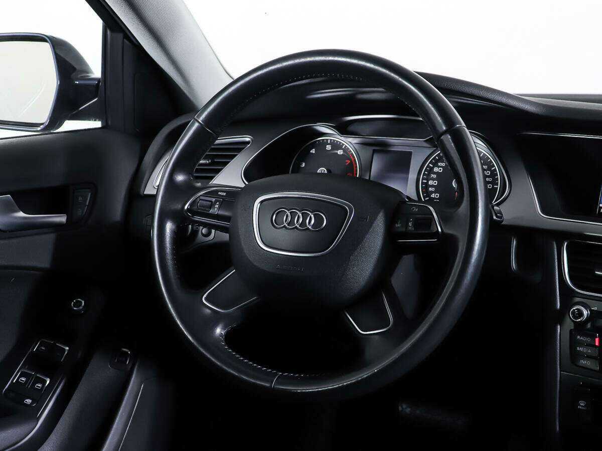 Купить Audi A4 с пробегом. Фото: #16