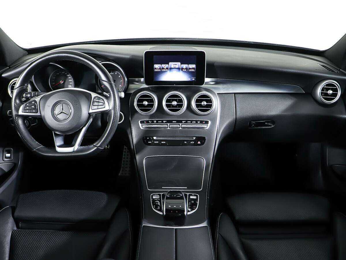 Купить Mercedes-Benz C-Класс с пробегом. Фото: #10