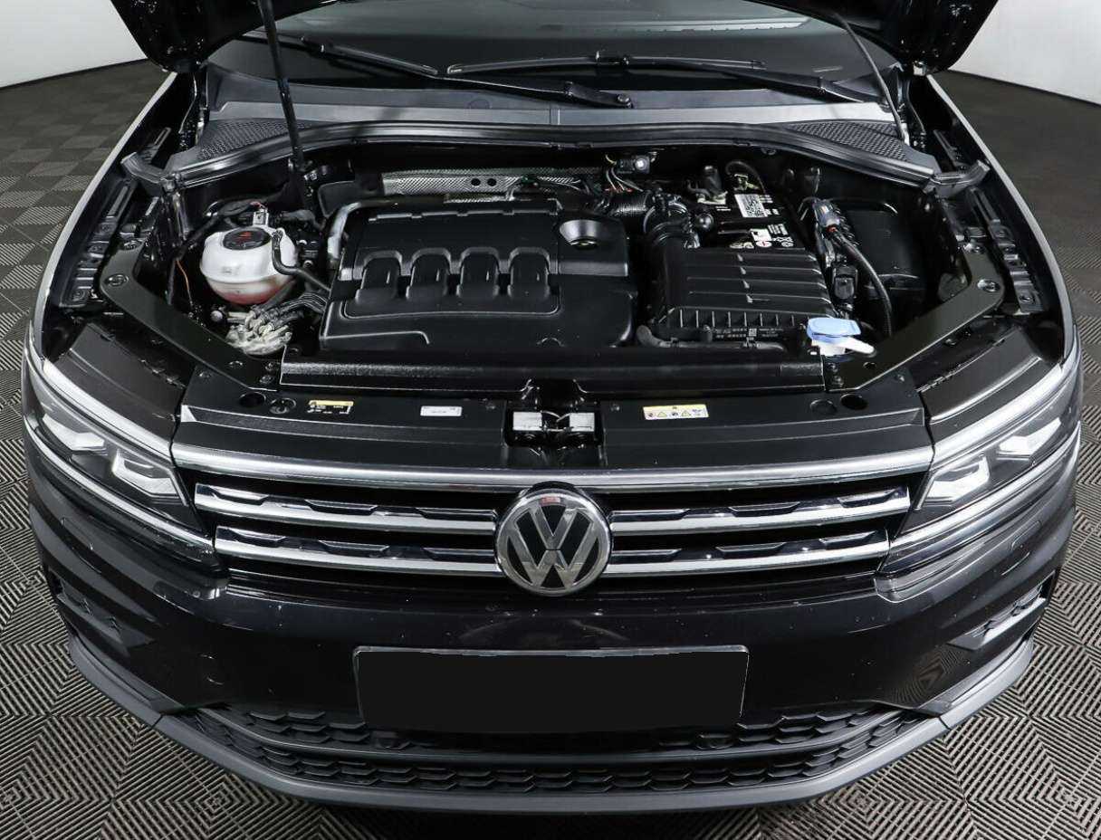 Купить Volkswagen Tiguan с пробегом. Фото: #7