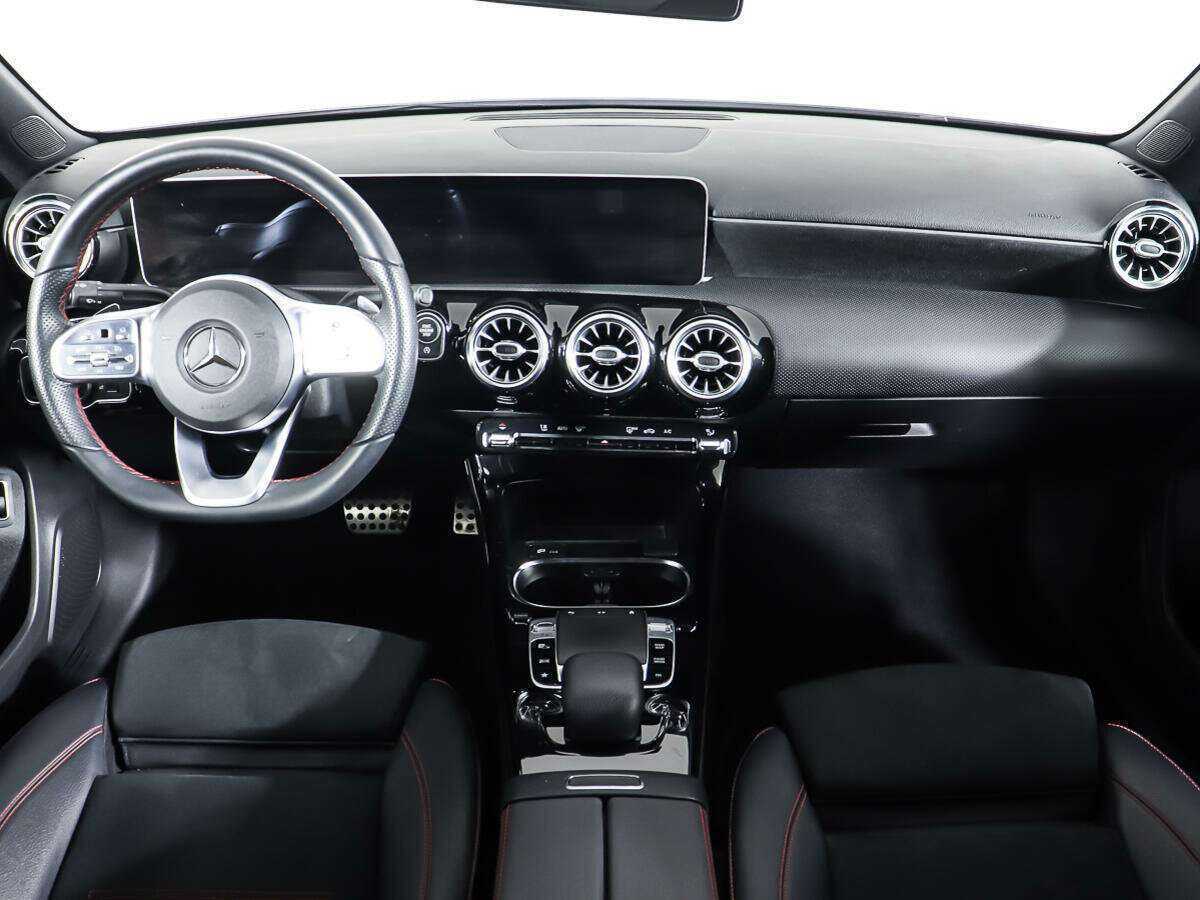 Купить Mercedes-Benz A-Класс с пробегом. Фото: #9