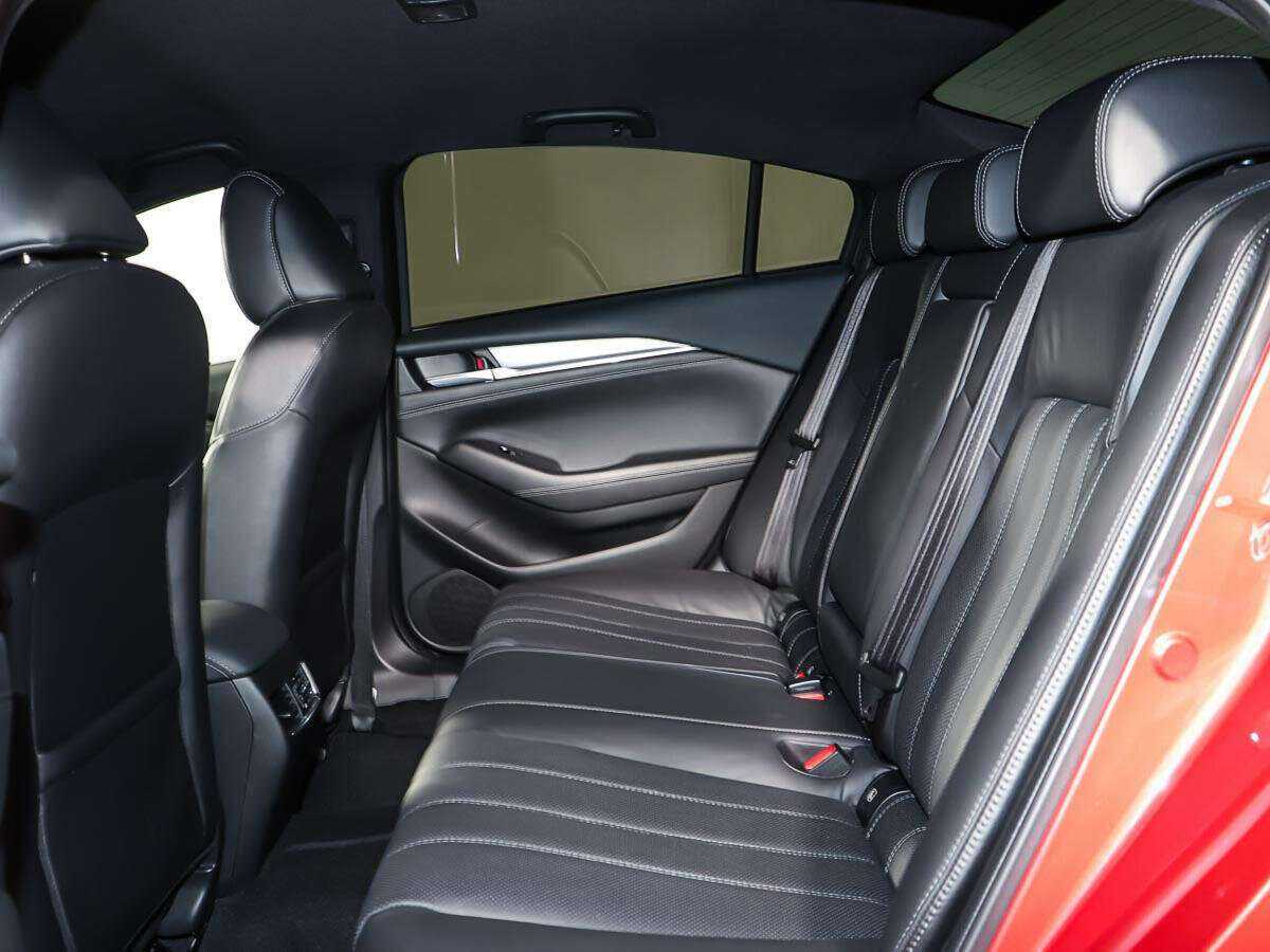 Купить Mazda 6 с пробегом. Фото: #9