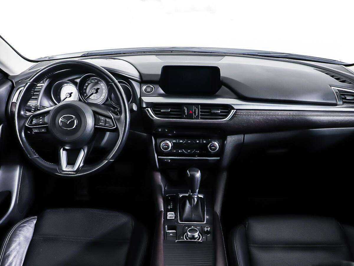 Купить Mazda 6 с пробегом. Фото: #10