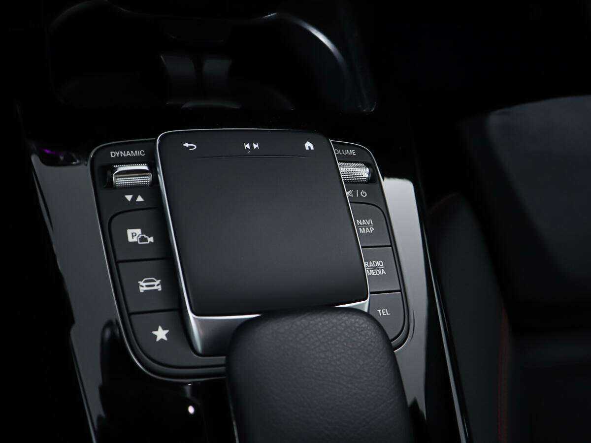 Купить Mercedes-Benz CLA с пробегом. Фото: #18