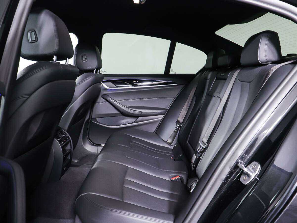 Купить BMW 5 серии с пробегом. Фото: #11
