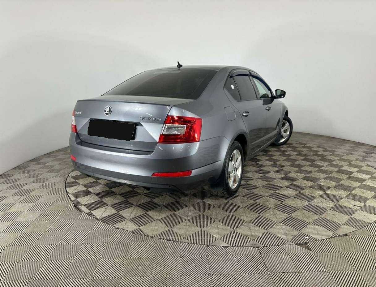 Купить Skoda Octavia с пробегом. Фото: #5